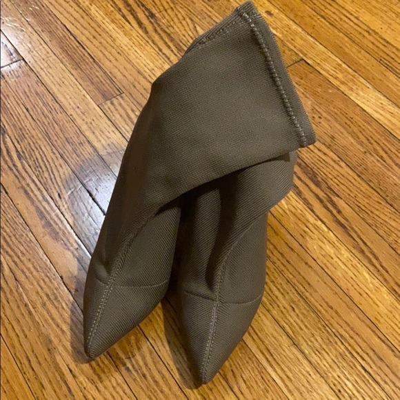 Short Stretch Boots - Picture 3 of 6